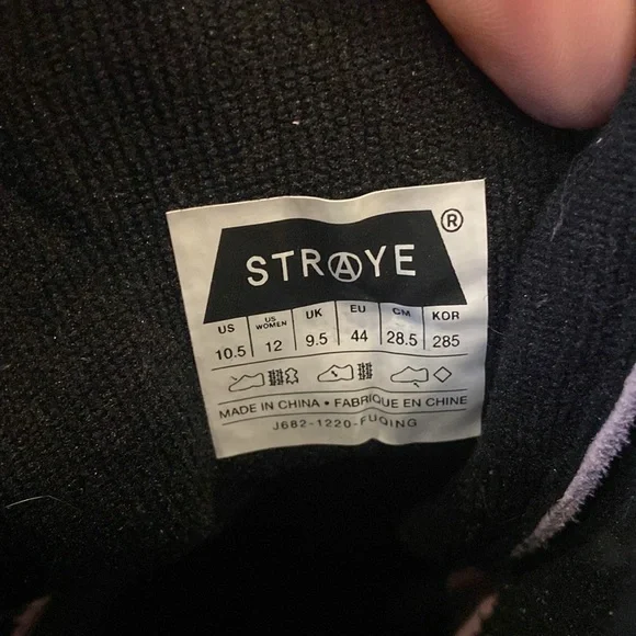 STRAYE Hiland Purple and Black High-Top Sneakers - Picture 5 of 6